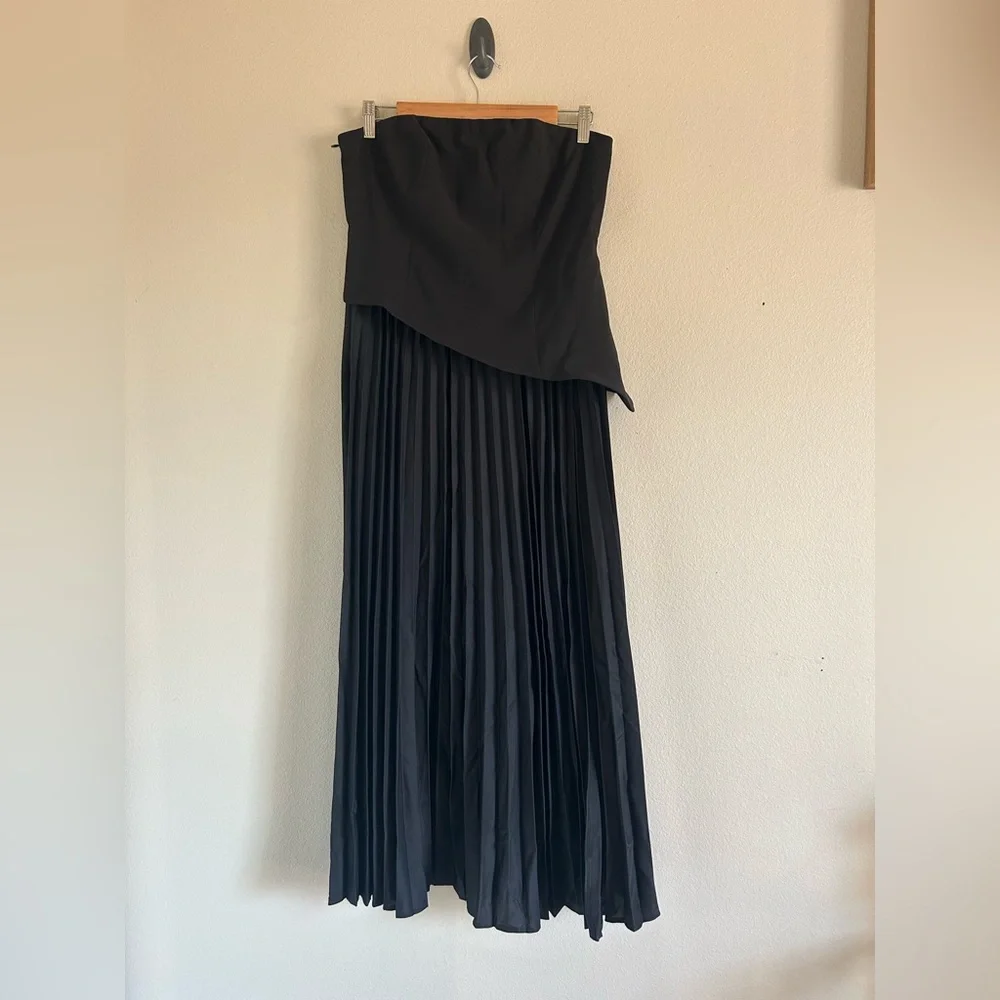 Solid - Picture 2 of 5